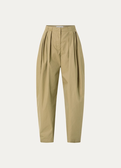 Sofie Schnoor Tamarasw mid waist balloon fit chino met plooidetail en steekzakken  - voorkant khaki