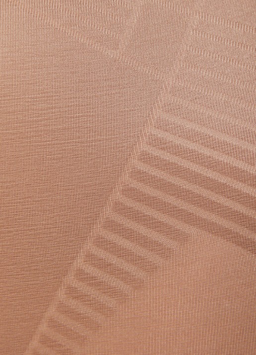 SPANX Invisible corrigerende short met glanzende finish - detail 3 lichtbruin