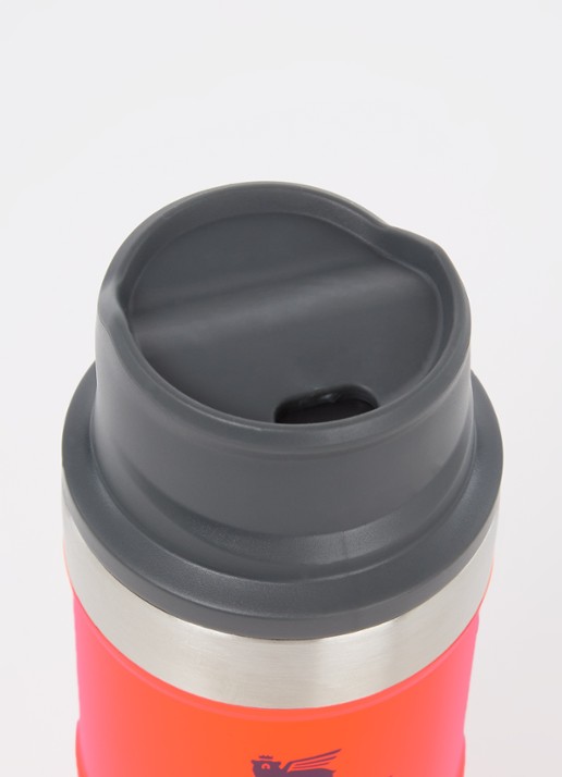 Stanley The Trigger-Action Travel Mug thermosfles 47 cl - voorkant 2 oranjerood