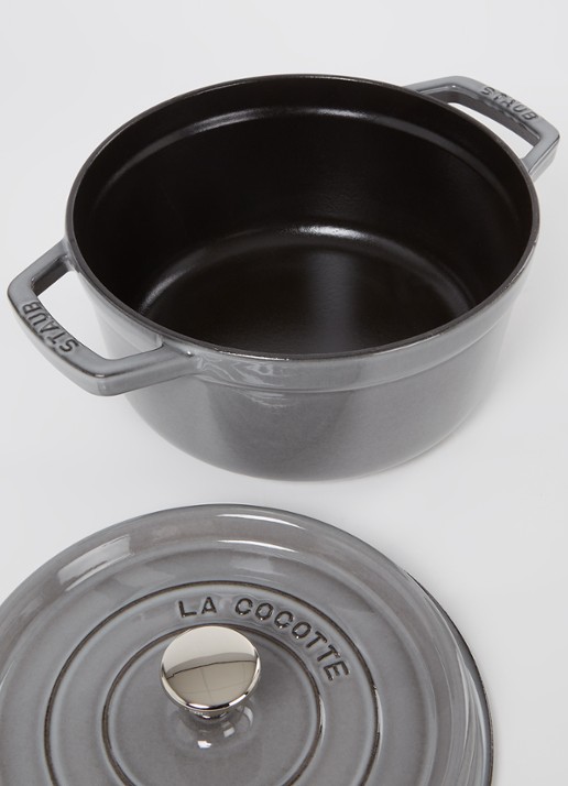 Staub Cocotte braad-/stoofpan Ø22 cm  - voorkant 2 grijs