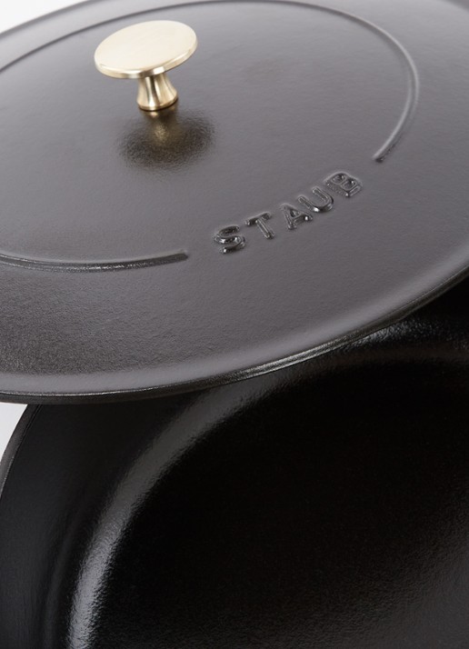 Staub Sauteerpan  Ø28 cm - voorkant 2 zwart