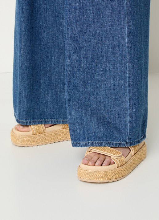 Steve Madden Bigmona sandaal van raffia - voorkant 2 beige