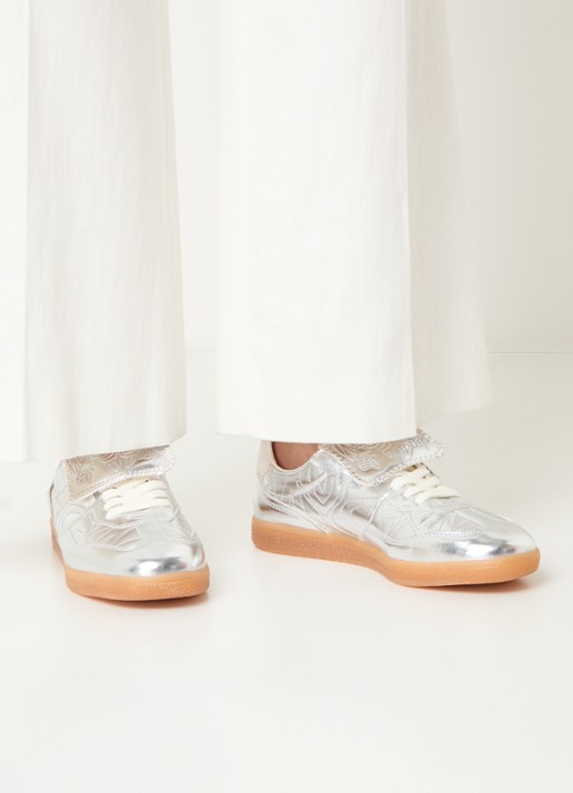 Steve Madden Euphoria sneaker met metallic finish - voorkant 3 zilver