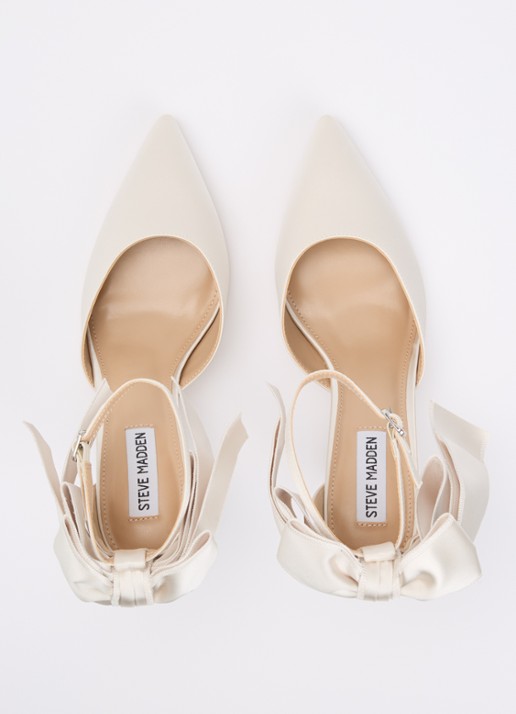 Steve Madden Fiorela pump met strik detail  - detail 2 creme