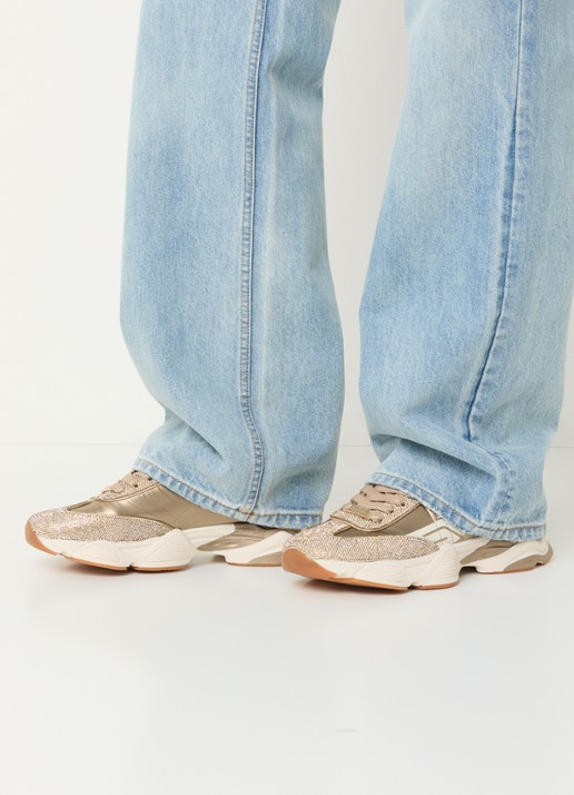 Steve Madden Setback-R sneaker met strass - voorkant 3 goud