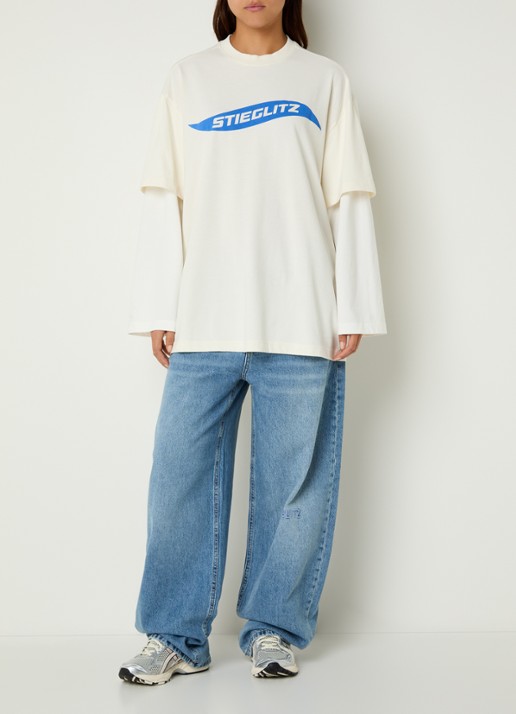 Stieglitz Milano oversized longsleeve met logoprint - voorkant 3 gebroken wit