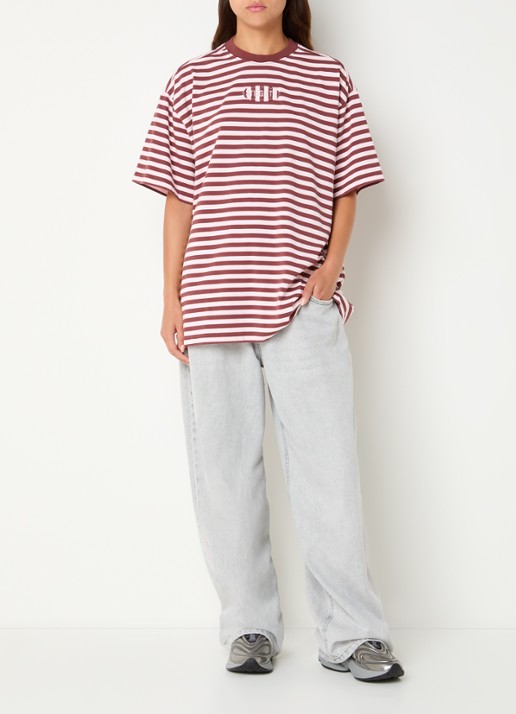 Stieglitz Oversized T-shirt met streepprint - voorkant 2 roze