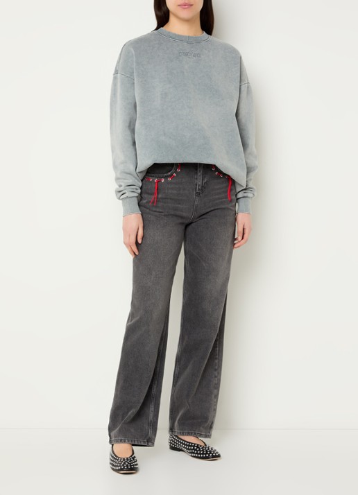 Stieglitz Sweater met logoborduring - voorkant 2 lichtgrijs