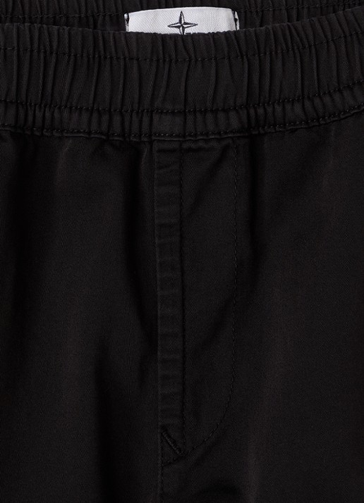 Stone Island 00006 tapered fit cargobroek met logo - detail 3 zwart