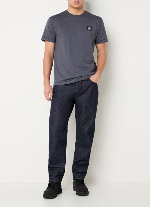 Stone Island 11002 T-shirt met logo - voorkant 2 paars