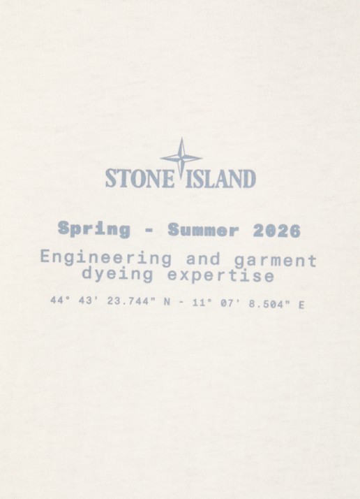 Stone Island 12002 T-shirt met logo- en backprint - detail 2 ivoor