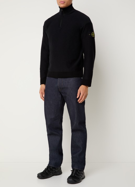 Stone Island 26983 fijngebreide trui met logoborduring - voorkant 2 zwart