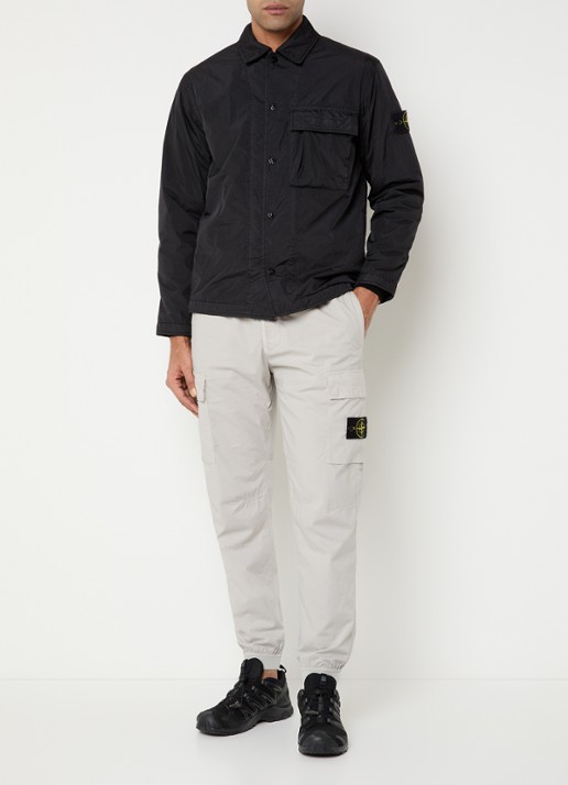 Stone Island 77087 jack met borstzak en logo - voorkant 2 zwart