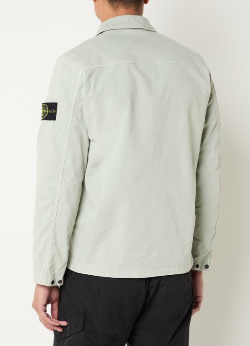 Stone Island S0004 overshirt met borstzak en logo - achterkant lindegroen