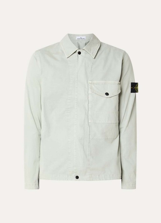 Stone Island S0004 overshirt met borstzak en logo - voorkant 2 lindegroen