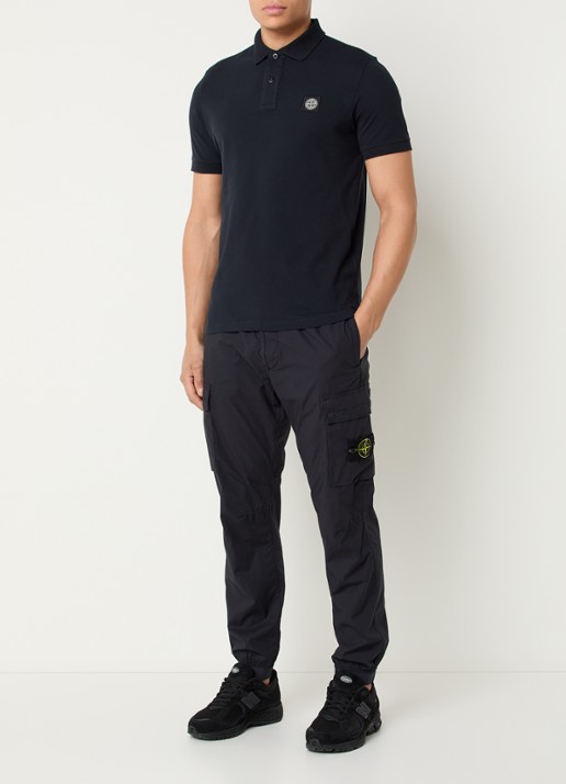 Stone Island S0017 slim fit polo met logoborduring - voorkant 2 donkerblauw