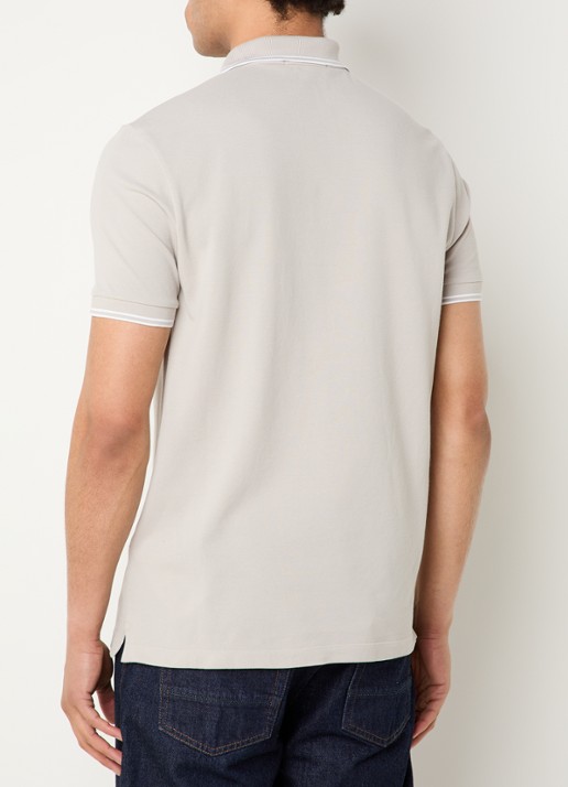 Stone Island S0018 slim fit polo van piqué katoen met logoborduring - achterkant beige