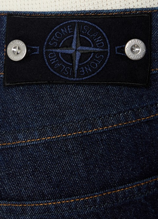 Stone Island S00J7 loose fit jeans met donkere wassing - detail 4 indigo
