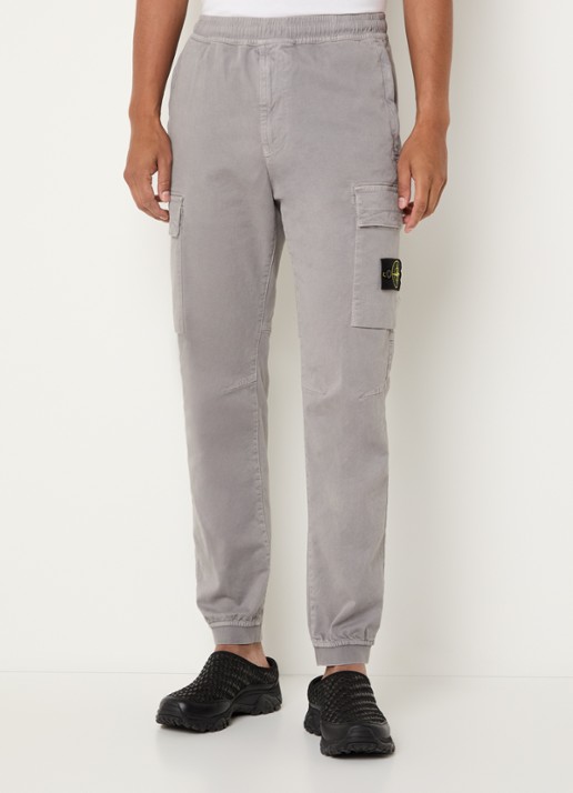 Stone Island S00L1 tapered fit cargobroek met steekzakken en logo