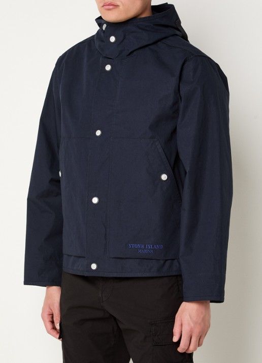 Stone Island S00X1 Marina jack met logo en capuchon - achterkant 4 donkerblauw