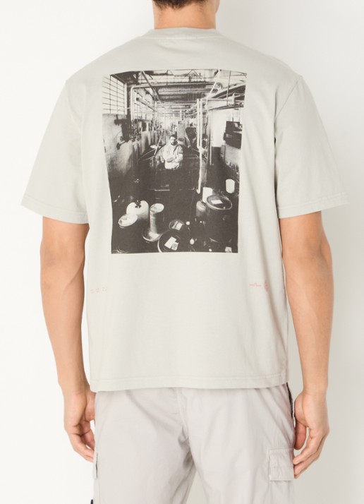 Stone Island S0374 T-shirt met logo- en backprint