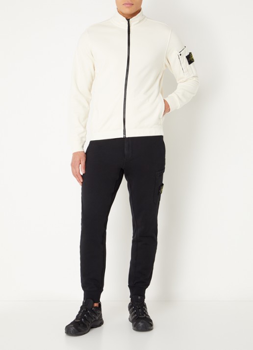 Stone Island S0410 sweater met opgestikte zak en logoborduring - voorkant 4 creme