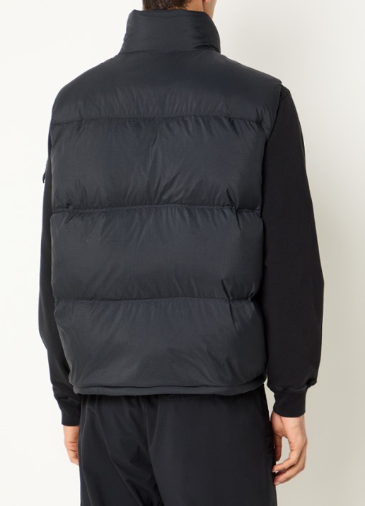 Stone Island S0483 gewatteerde bodywarmer met donsvulling - achterkant 6 zwart