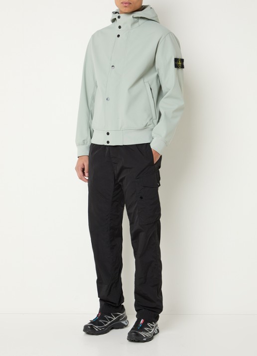Stone Island S0A22 jack met capuchon en logo - voorkant 3 lindegroen