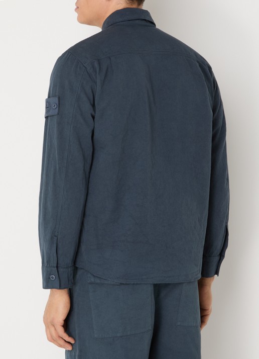 Stone Island S0F36 overshirt met borstzakken en logo - achterkant indigo