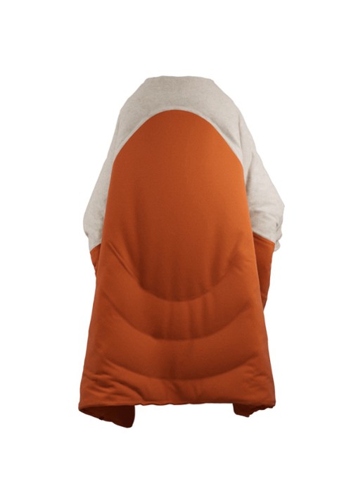 Stoov Huge Hug³ warmtedeken - achterkant 4 orange