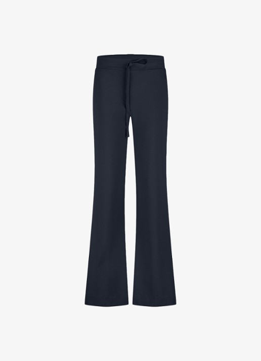 Studio Anneloes Abigail mid waist flared fit joggingbroek van travelstof