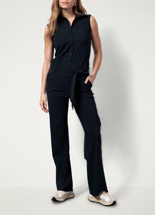 Studio Anneloes Angel straight fit jumpsuit van travelstof - detail 6 donkerblauw