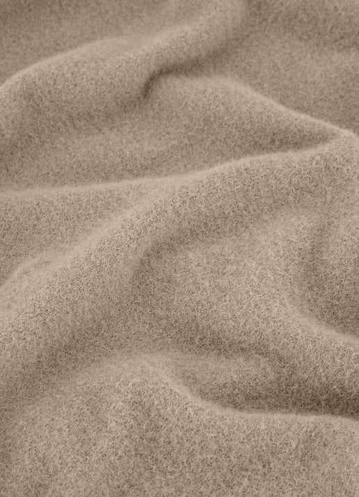 Studio Anneloes Felica top met ronde hals - detail lichtbruin