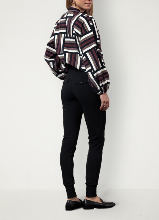 Studio Anneloes High waist tapered fit pantalon met steekzakken - achterkant zwart