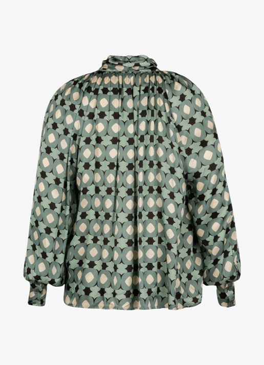 Studio Anneloes Lorina blouse met grafisch patroon en sjaalkraag - detail 3 groen