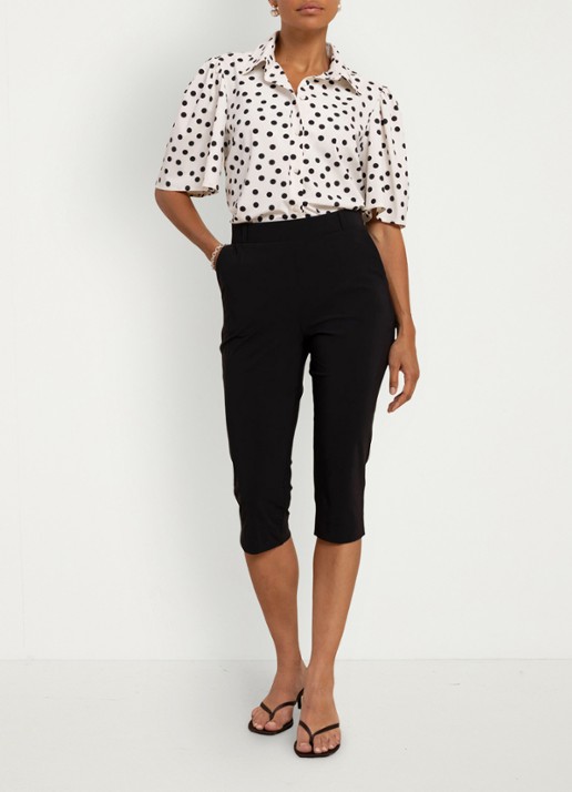 Studio Anneloes Mid waist straight fit capri broek - voorkant 4 zwart