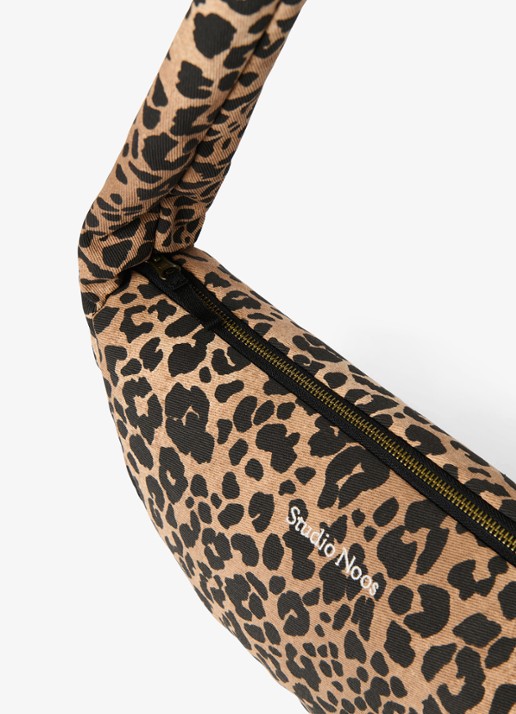 Studio Noos Crossbodytas met dierenprint - detail 2 bruin