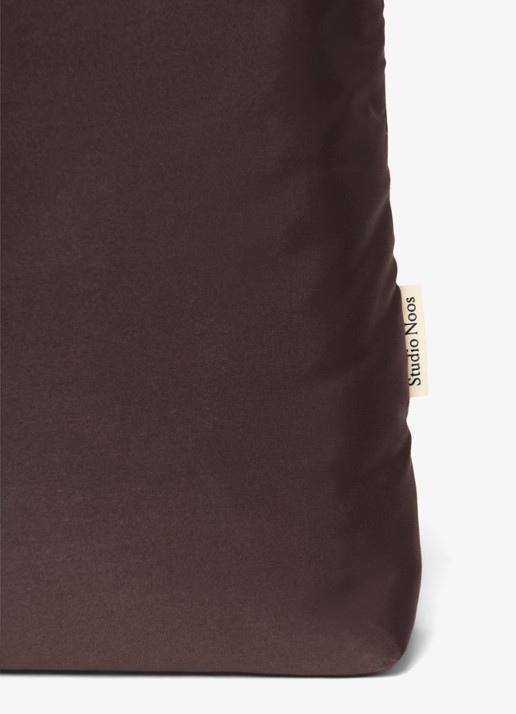 Studio Noos Puffy gewatteerde Mom-Bag met logo - detail 3 bruin