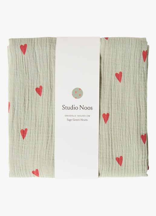 Studio Noos Sage green with red Hearts  - detail mosgroen