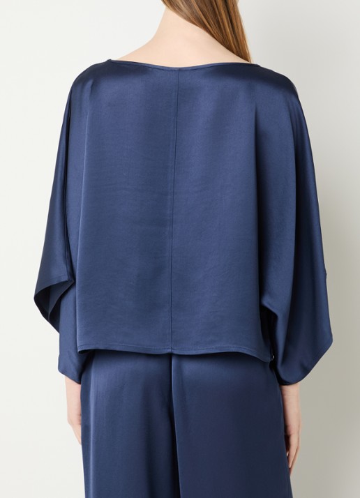 Summum Oversized top van satijn met vleermuismouwen - achterkant blauw
