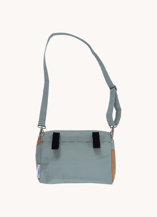 SUSAN BIJL Bum Bag Medium crossbodytas met waterafstotende coating - detail 3 grijs