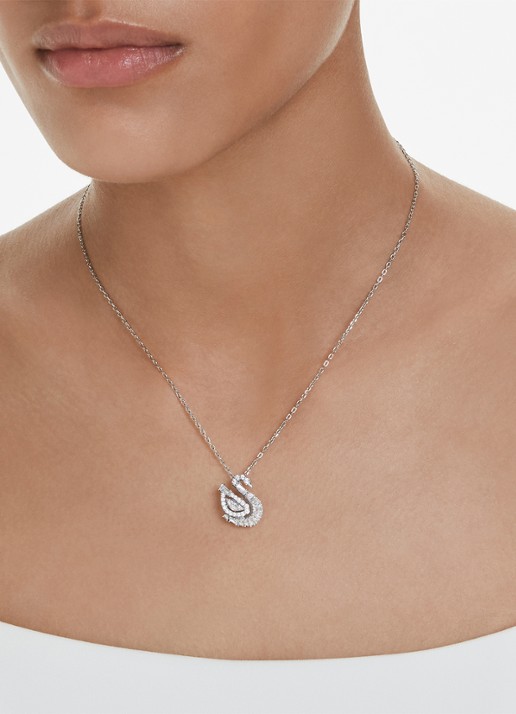 Swarovski Swan ketting met zirkonia - voorkant 2 zilver