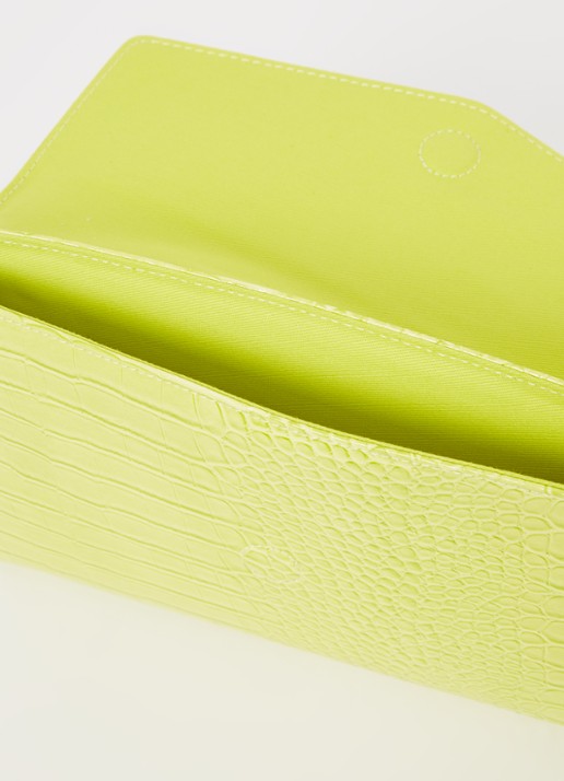 Ted Baker Crocey clutch met crocostructuur - detail 3 lime