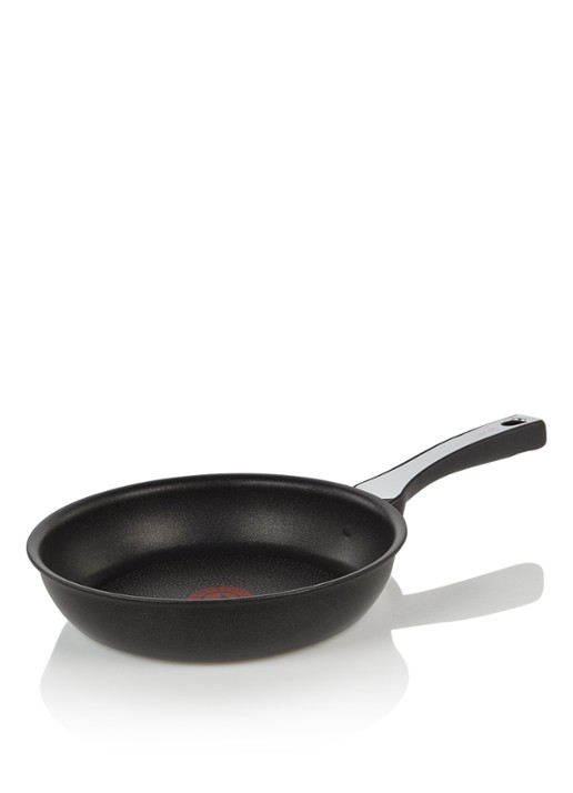 Tefal Expertise koekenpan 24 cm - voorkant zwart