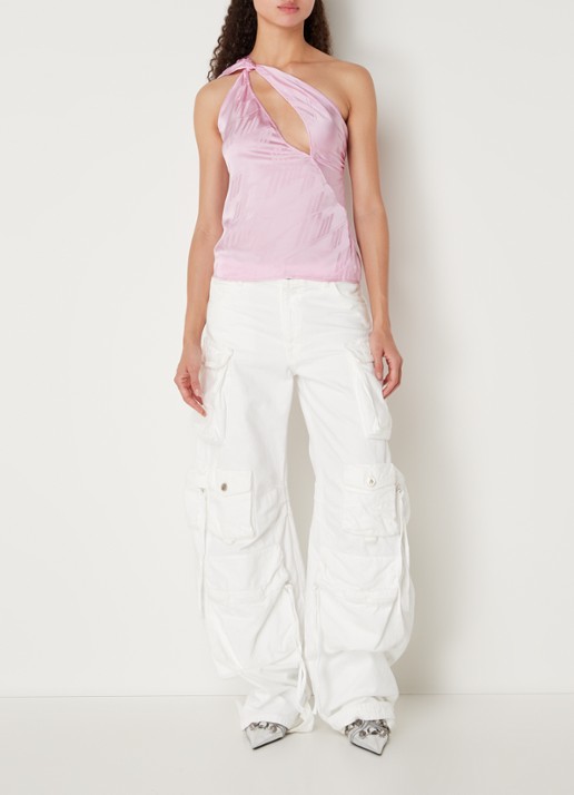 The Attico One shoulder top van satijn - voorkant 2 lichtroze