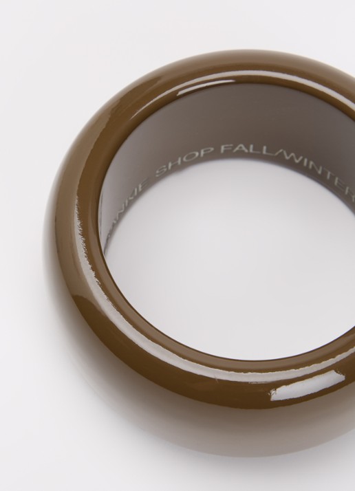 The Frankie Shop Bangle - detail lichtbruin