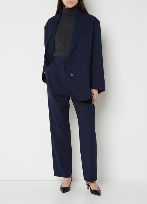 The Frankie Shop Bea oversized blazer met klepzakken - voorkant 3 blauw