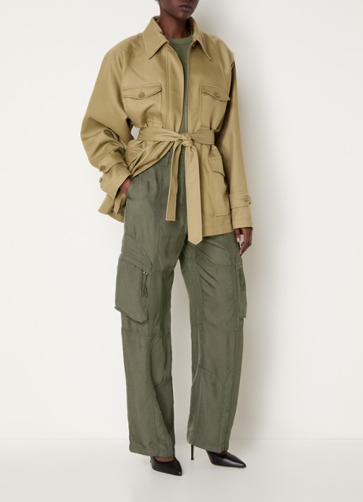 The Frankie Shop Kelly high waist loose fit cargobroek met ritszakken - voorkant 2 legergroen