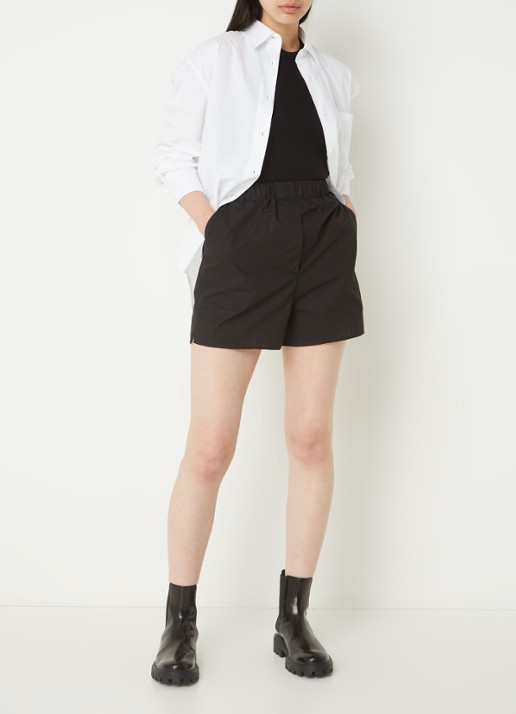 The Frankie Shop Liu high waist wide fit korte broek met elastische band - voorkant 2 zwart