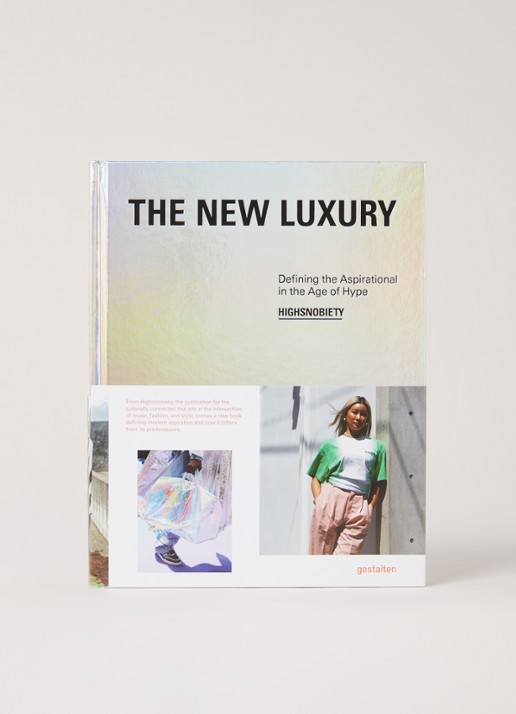 The New Luxury: Highsnobiety - voorkant 3 metallic